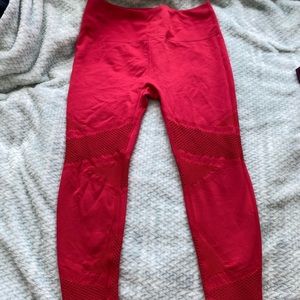 Fabletics red 7/8 legging - new